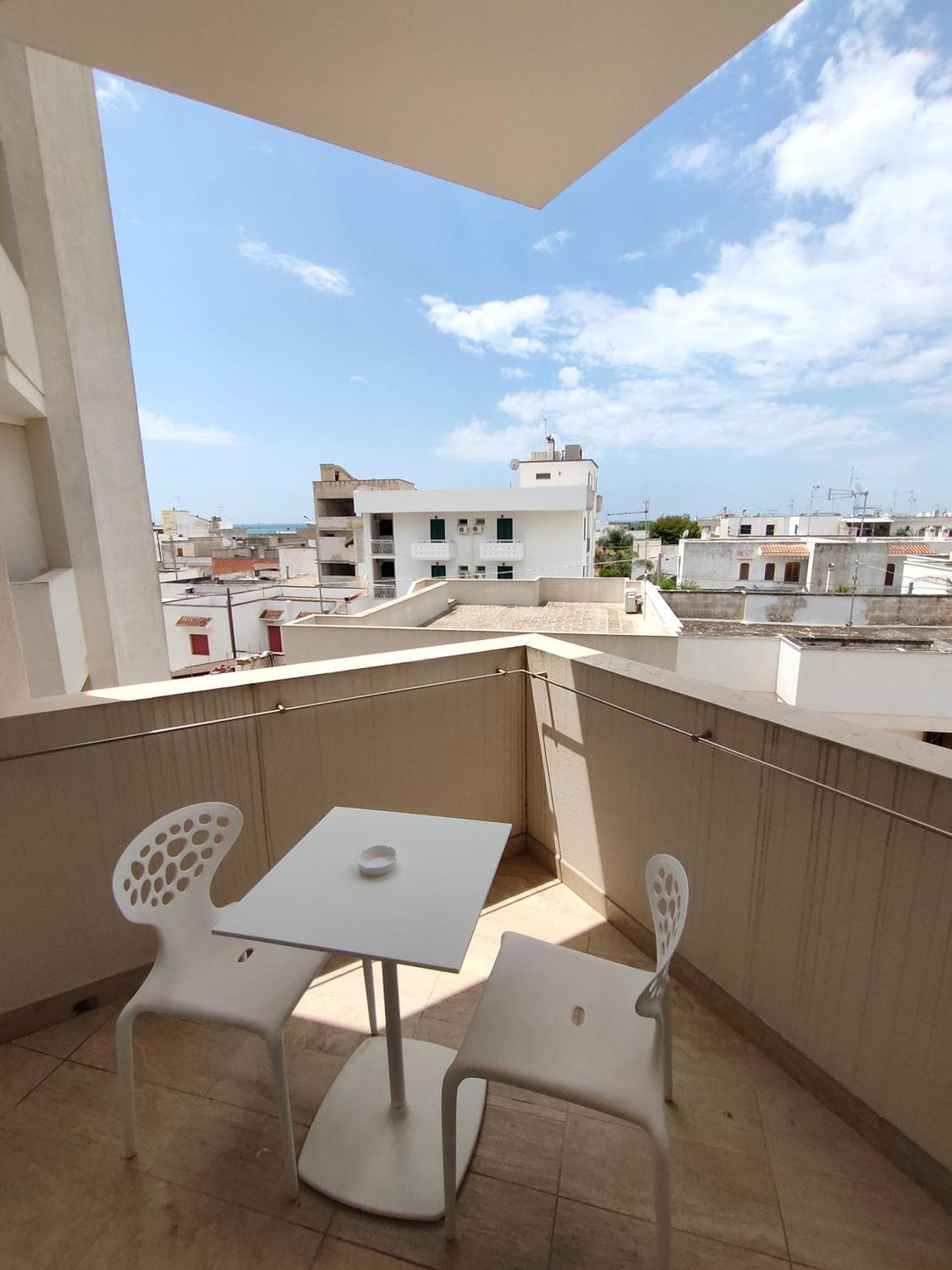 Quihotel Porto Cesareo Exterior photo