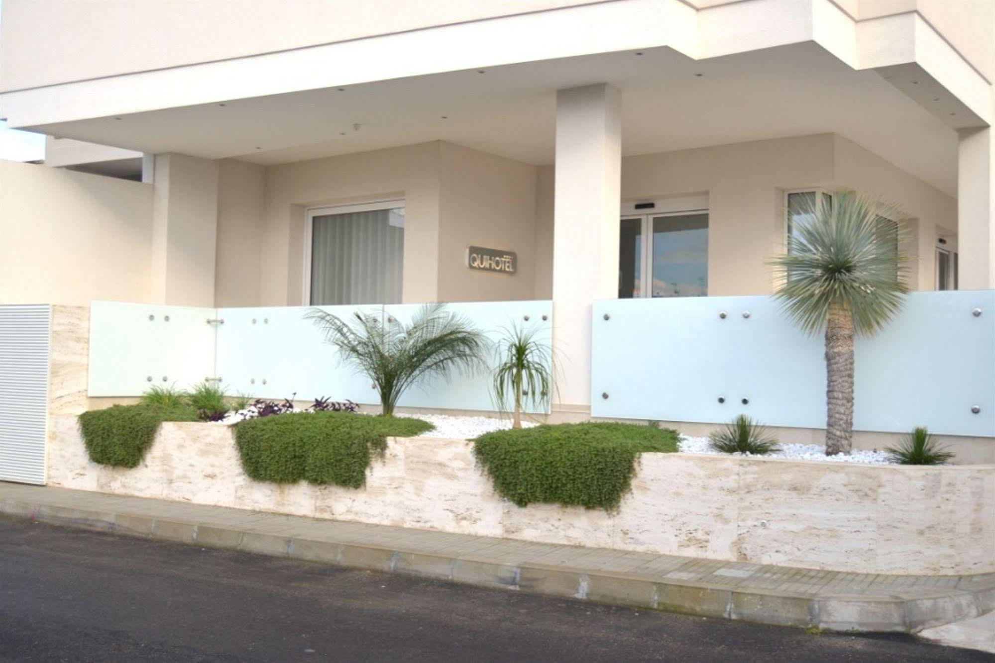 Quihotel Porto Cesareo Exterior photo